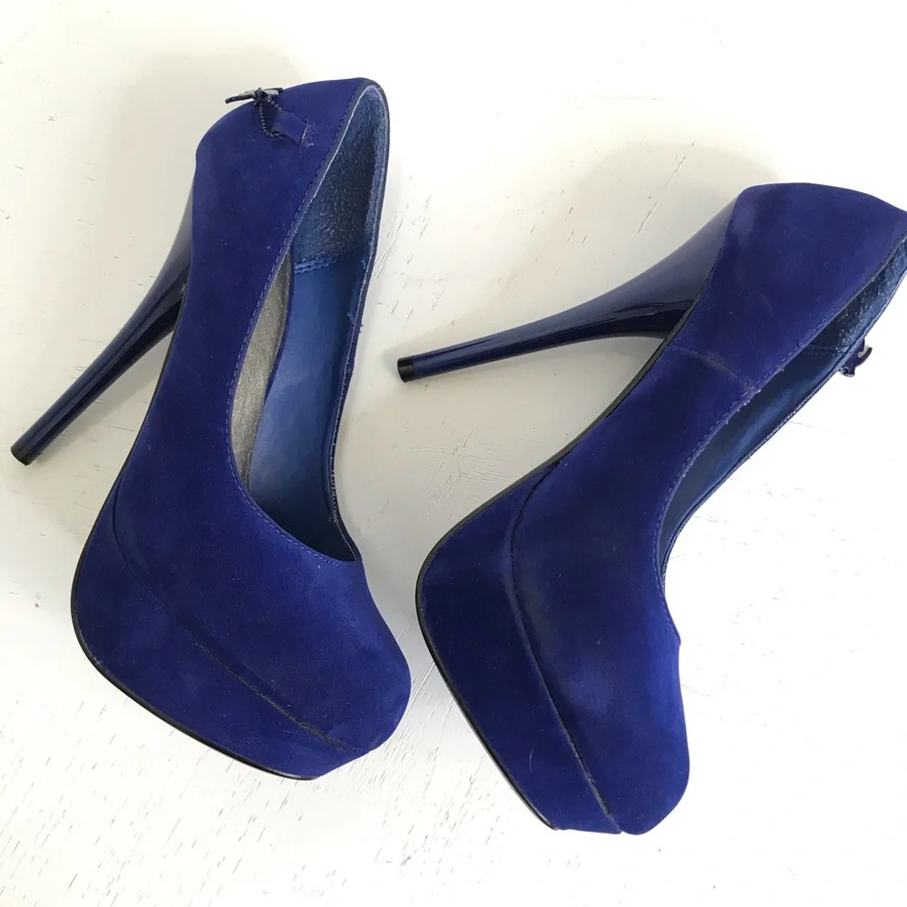 Sheikh 5.5 cool blue platform pumps